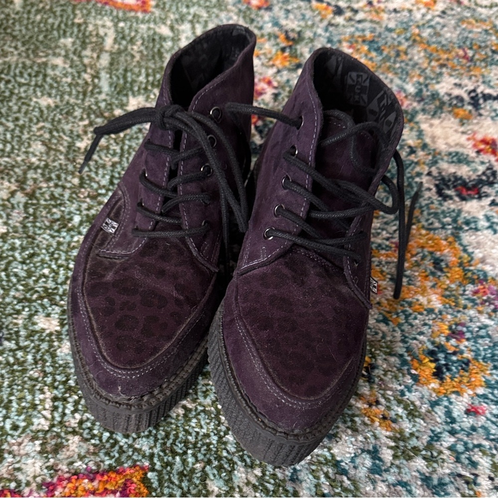 Unisex Purple Leopard TUK Creepers